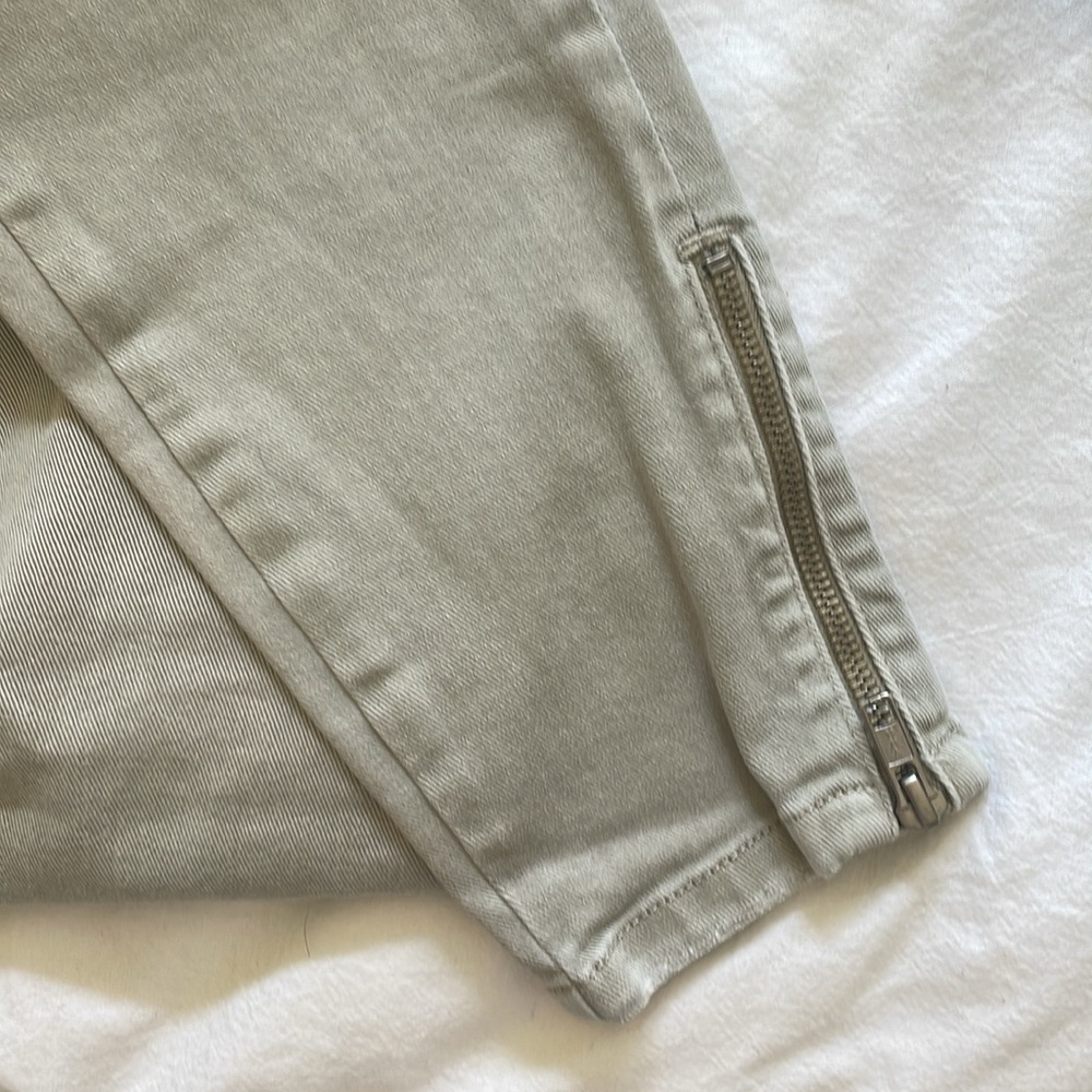 Closed Beige Denim Cargo Skinnies - Picture 7 of 8